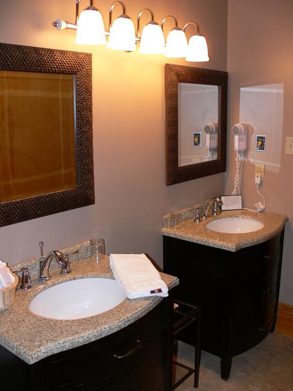 Eganridge Resort, Golf Club & Spa Bobcaygeon Exterior photo