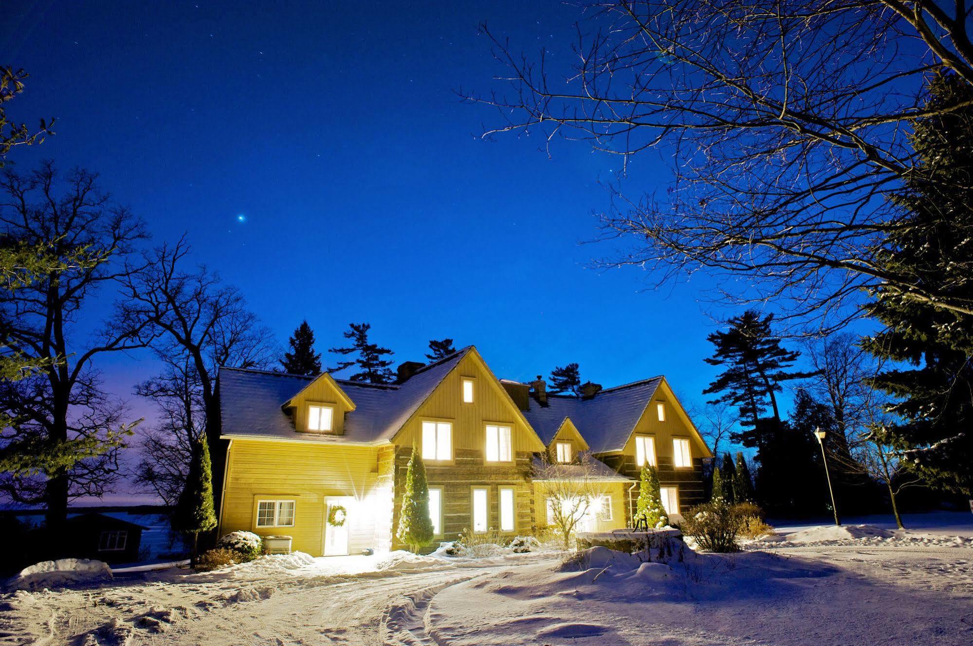 Eganridge Resort, Golf Club & Spa Bobcaygeon Exterior photo