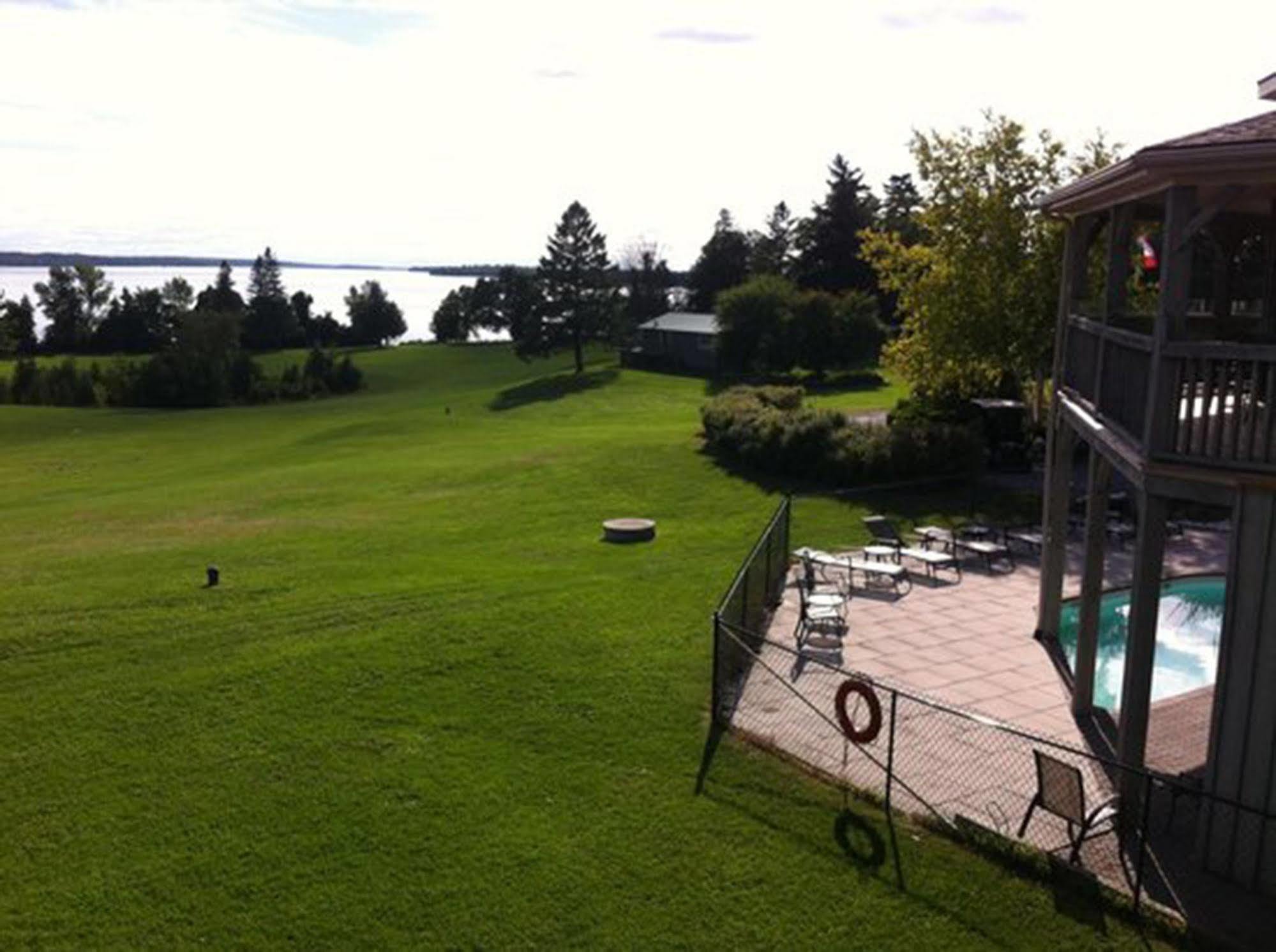 Eganridge Resort, Golf Club & Spa Bobcaygeon Exterior photo